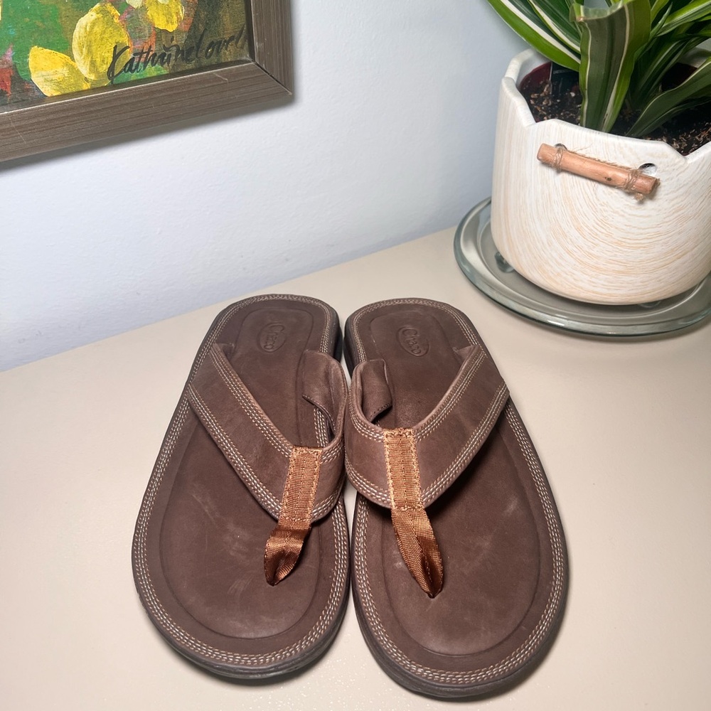 Chaco Brown Sandals Classic Thong Design